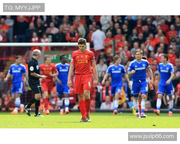 足球传奇巨星的辉煌历程与时代影响力深度解析